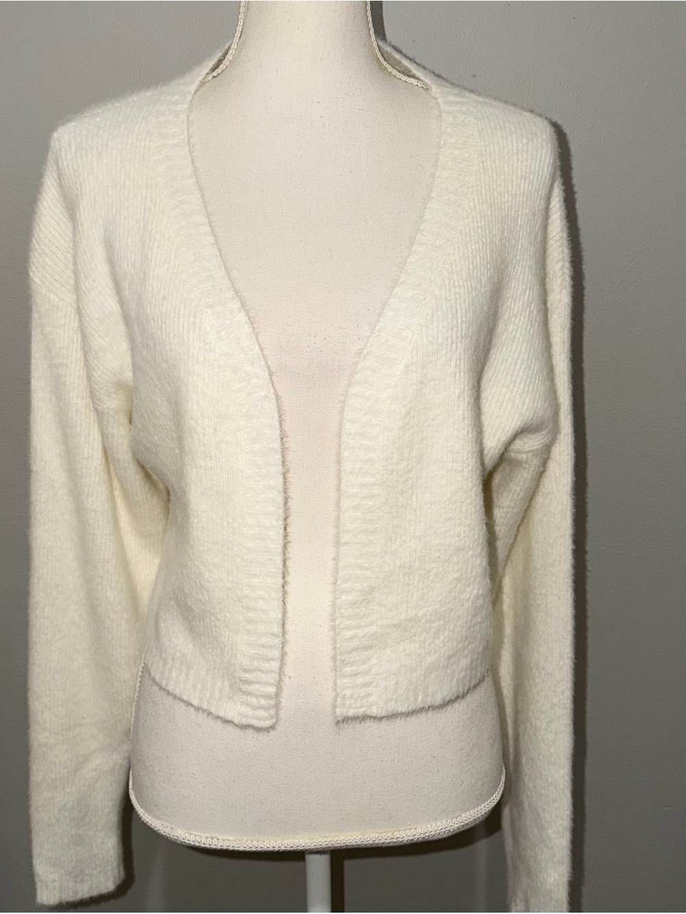 Pacsun LA Hearts Small Ivory Open Front Sweater Super Soft Cardigan NWT Fuzzy